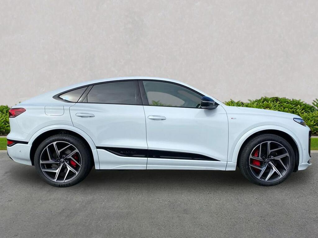 Audi Q6 E-Tron 285Kw Quattro 100Kwh Edition 1 NX26KXY White #3