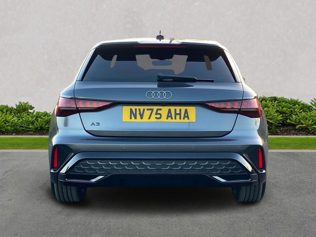 Audi A3 1.5 Tfsi 150 S Line NV75AHA Grey #4