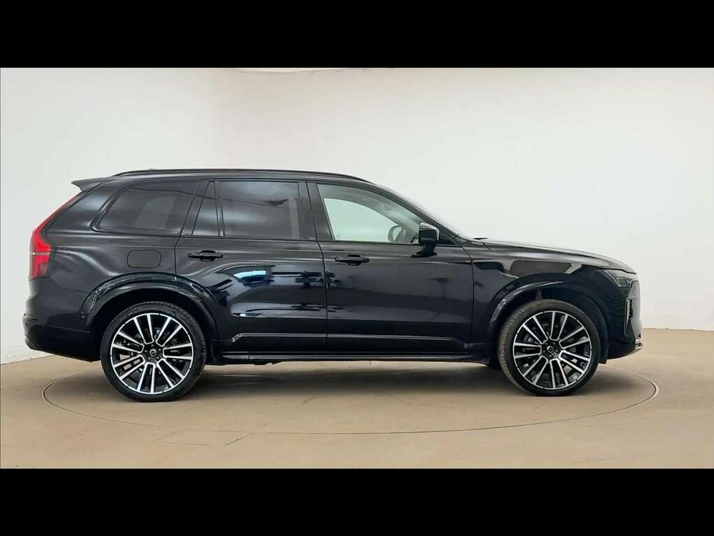 Volvo XC90 2.0 B5p Ultra Dark Awd Geartronic RV25UJB Black #2