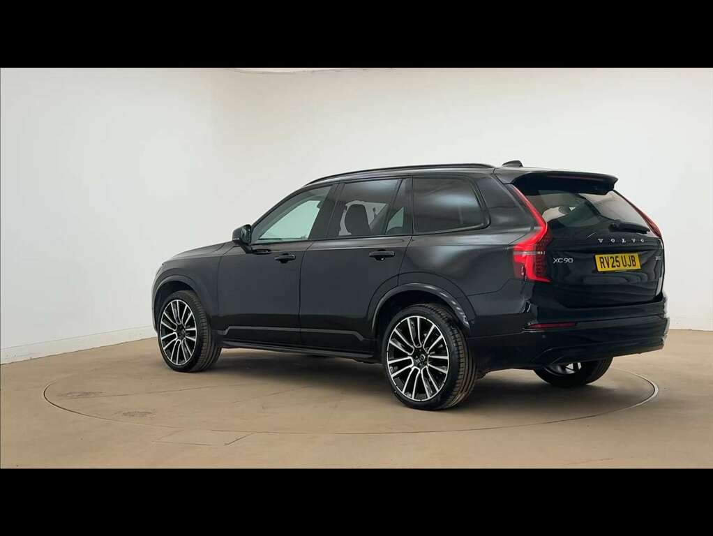 Volvo XC90 2.0 B5p Ultra Dark Awd Geartronic RV25UJB Black #4