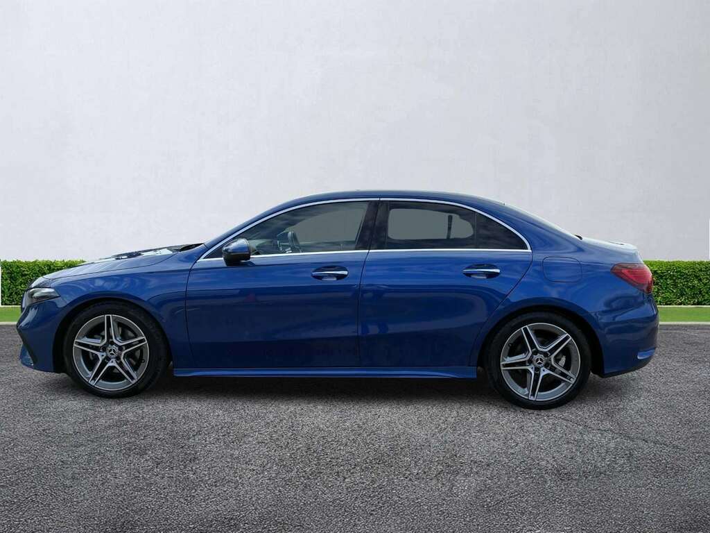 Mercedes-Benz A Class A180 Amg Line Executive GJ74XET Blue #4
