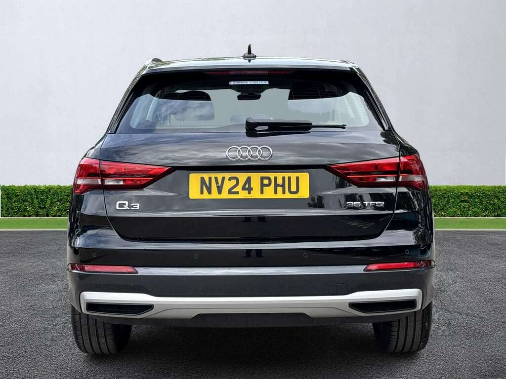 Audi Q3 35 Tfsi Sport S Tronic NV24PHU Black #4