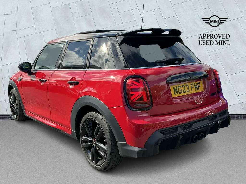 Mini Hatch 2.0 Cooper S Sport Premium Plus NG23FNF Red #2