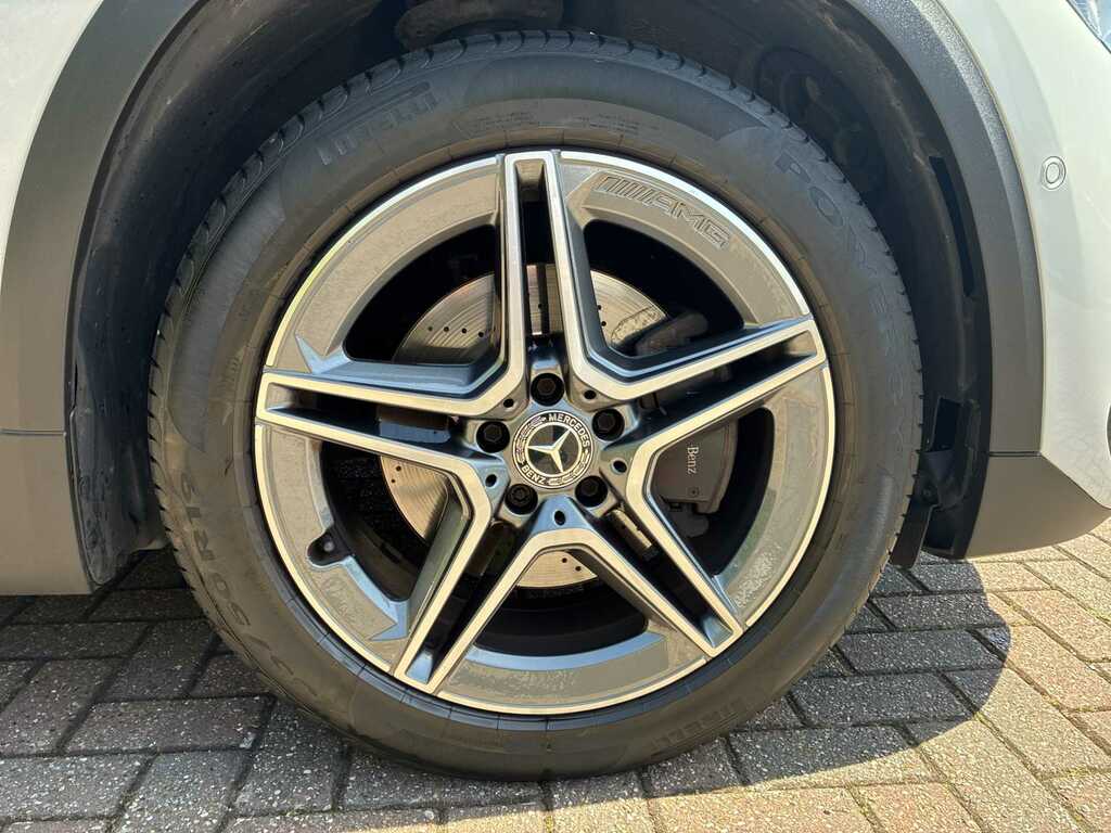 Mercedes-Benz GLA Class Gla 180 Amg Line Premium CA71GJO White #6
