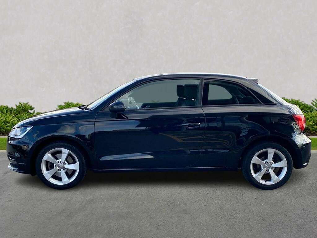 Audi A1 1.4 Tfsi Sport GX67UBE Black #5