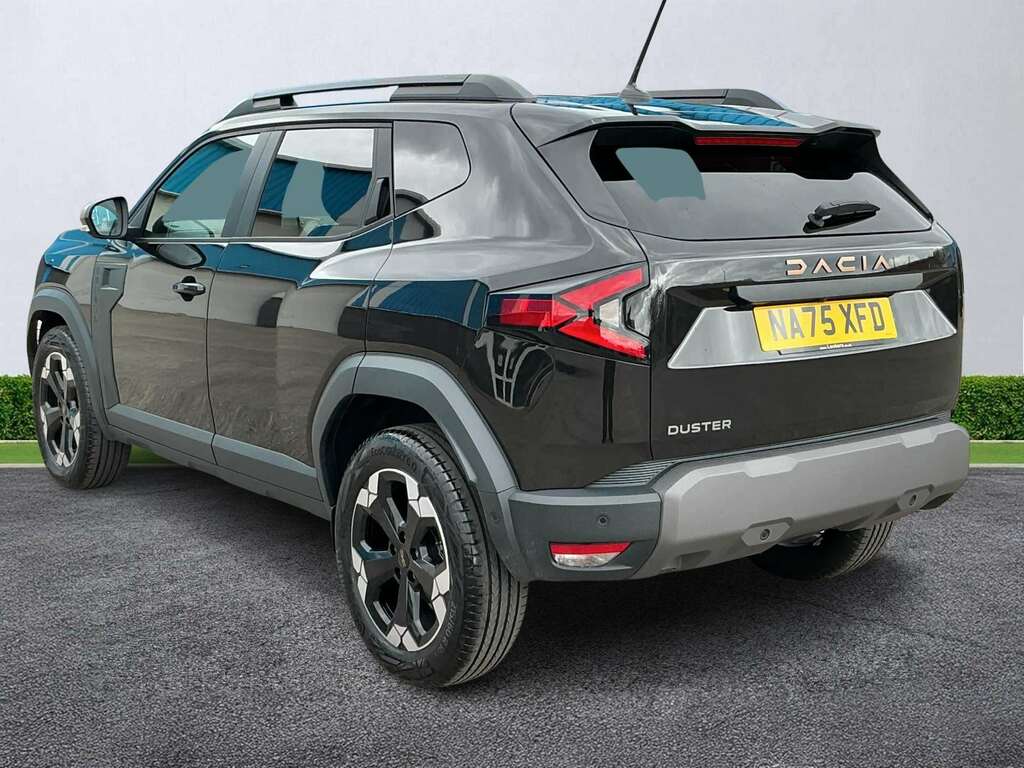 Dacia Duster 1.2 Tce Mild Hybrid 140 Extreme NA75XFD Black #2