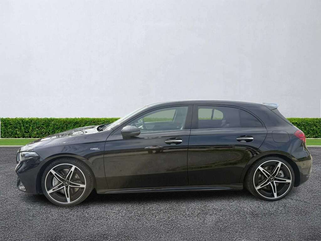Mercedes-Benz A Class A35 4Matic Premium Black #4