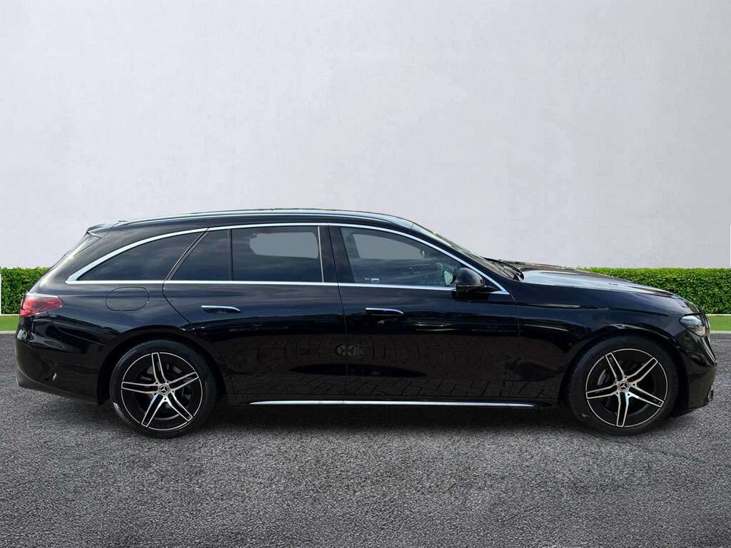 Mercedes-Benz E Class E300e Amg Line Premium 9G-tronic GU74OYM Black #3