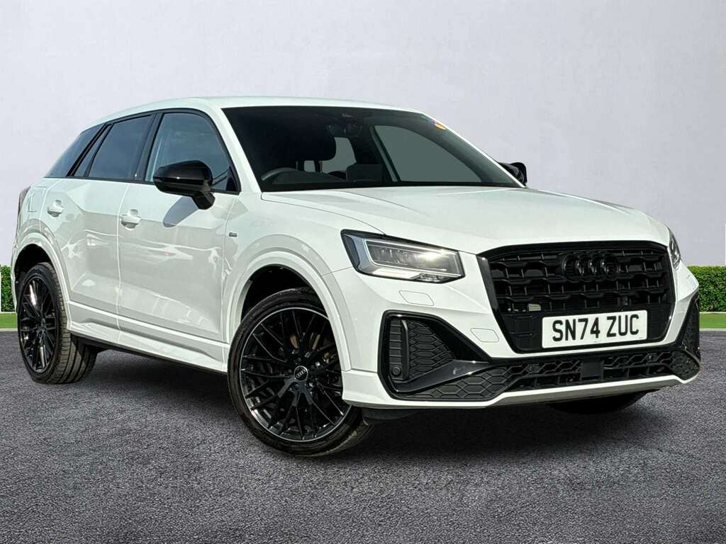 Audi Q2 1.5 Tfsi Cod 35 Black Edition Suv S Tro White
