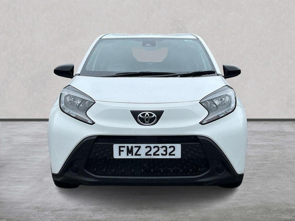 Toyota Aygo X 1.0 Vvt-i Pure Hatchback X-shift Euro 6 FMZ2232 White #5