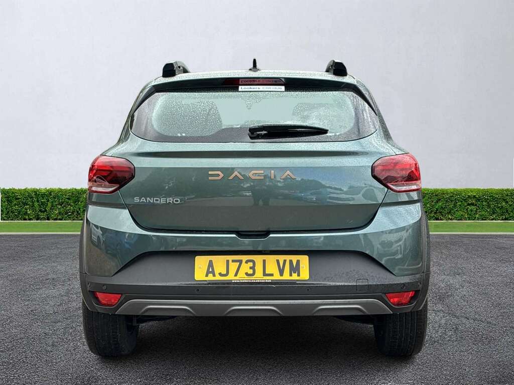 Dacia Sandero Stepway 1.0 Tce Bi-fuel Extreme AJ73LVM Green #4