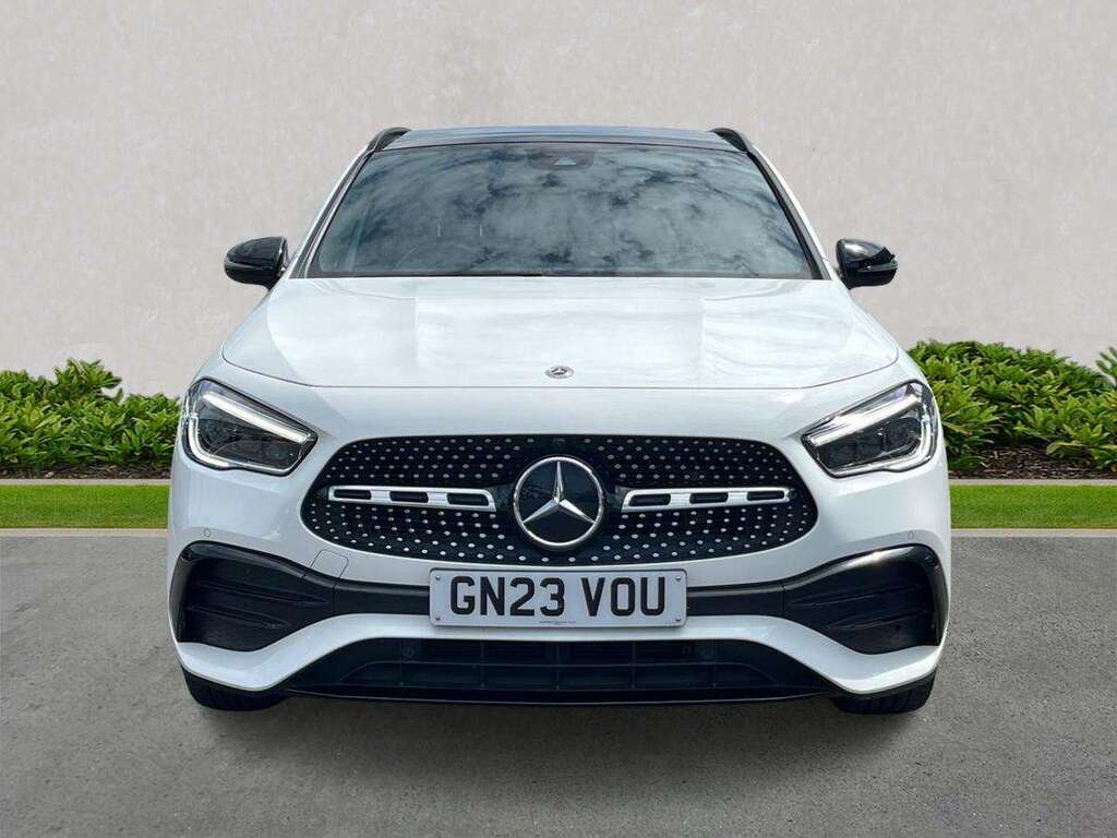 Mercedes-Benz GLA Class Gla 200 Amg Line Premium Plus Night Ed GN23VOU White #5