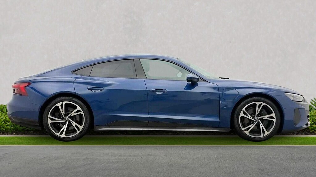 Audi E Tron GT 93.4Kwh Vorsprung Saloon Quattro VU23EUR Blue #3