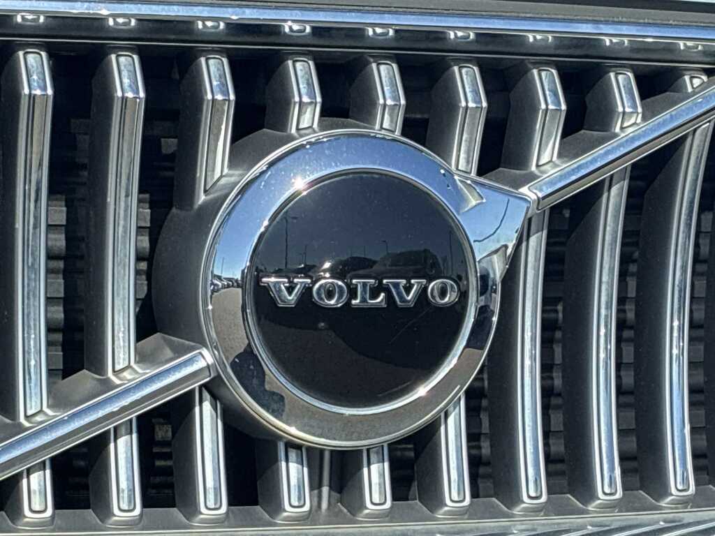 Volvo XC90 2.0 B5d 235 Inscription Awd Geartronic DA71LZN Silver #3