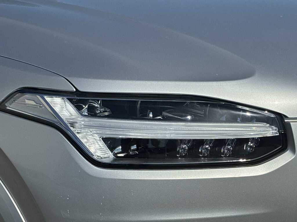 Volvo XC90 2.0 B5d 235 Inscription Awd Geartronic DA71LZN Silver #4
