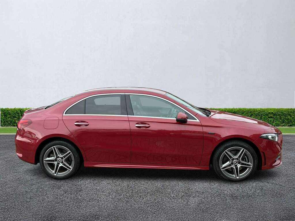 Mercedes-Benz A Class A250e Amg Line Premium GU70VYF Red #3
