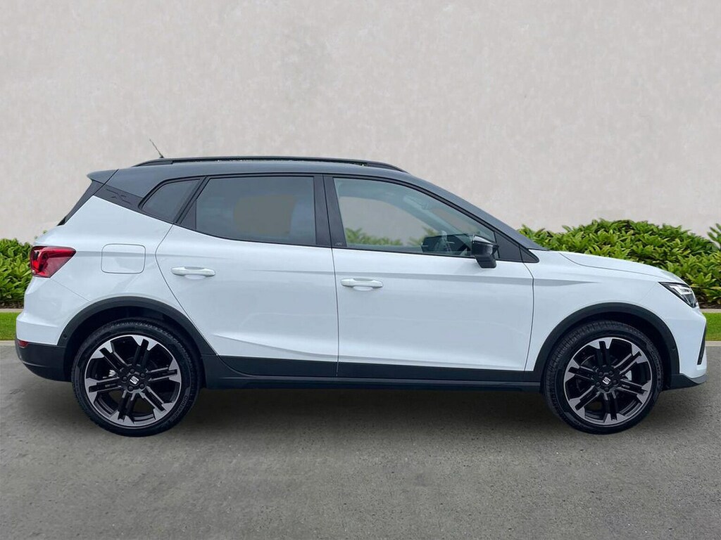 Seat Arona 1.0 Tsi 115 Fr Sport KR26FLF White #3