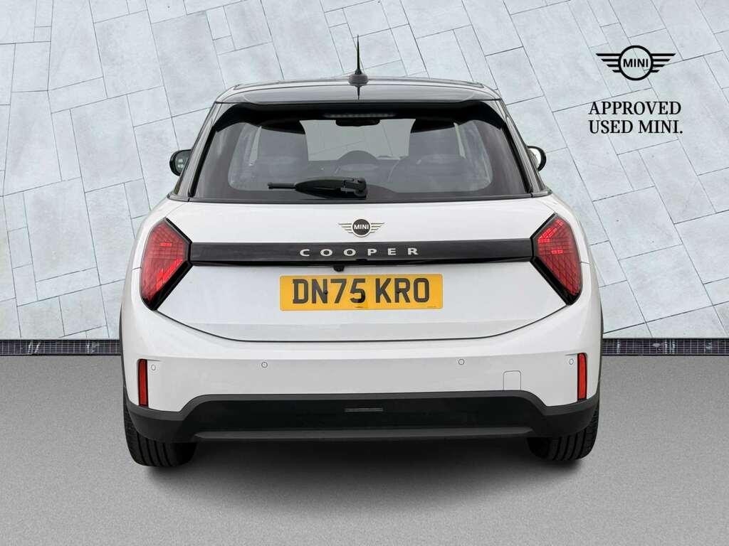 Mini Hatch 1.5 C Classic DN75KRO White #4
