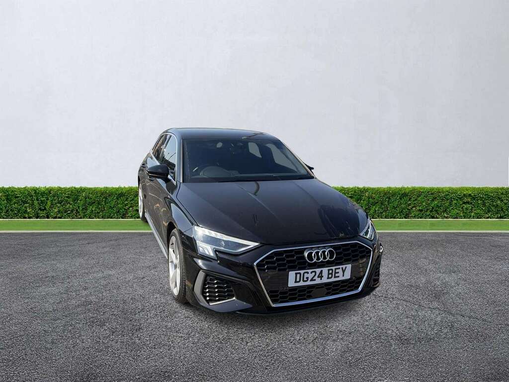 Audi A3 35 Tfsi S Line DG24BEY Black #4
