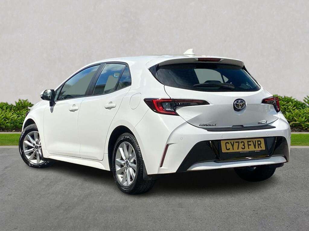 Toyota Corolla 1.8 Hybrid Icon Cvt CY73FVR White #2
