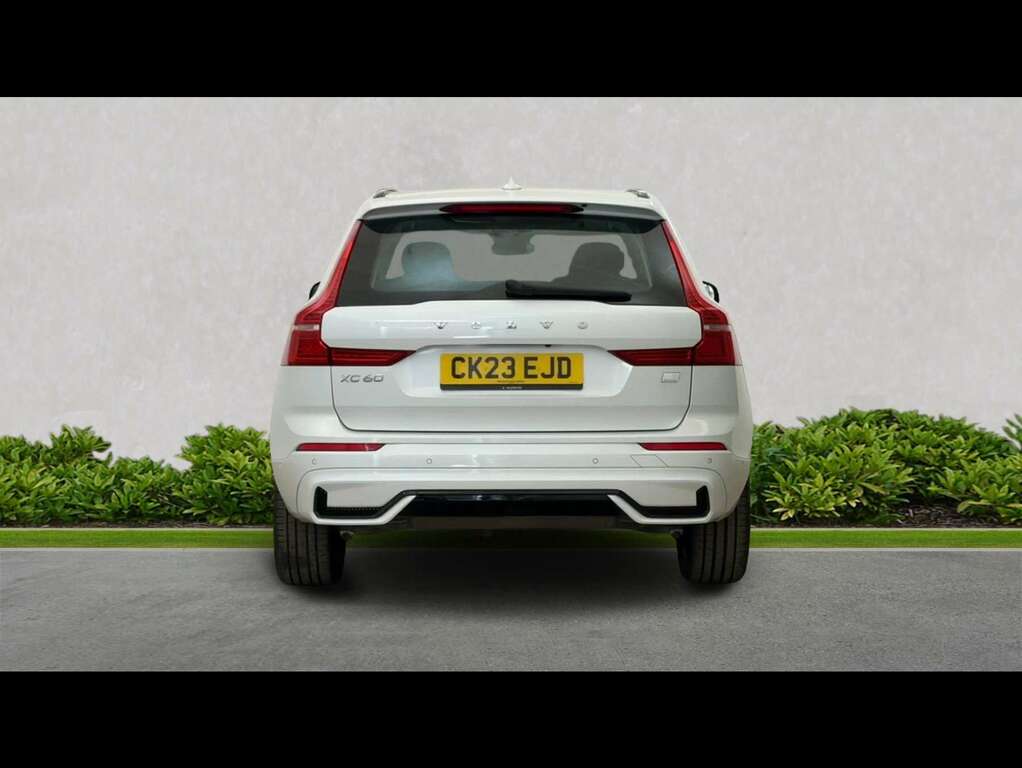 Volvo XC60 2.0 T6 350 Rc Phev Plus Dark Awd Geartronic CK23EJD White #5