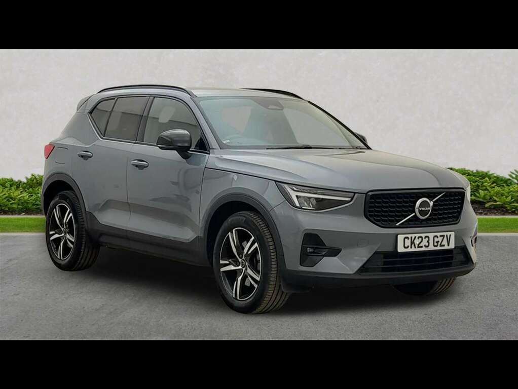 Volvo XC40 2.0 B3p Plus Dark Grey