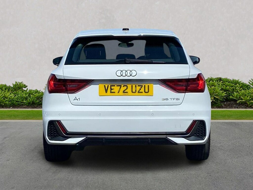 Audi A1 1.5 Tfsi 35 S Line Sportback S Tronic E White #4
