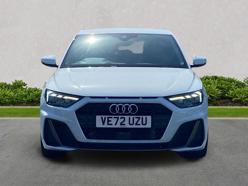 Audi A1 1.5 Tfsi 35 S Line Sportback S Tronic E White #5