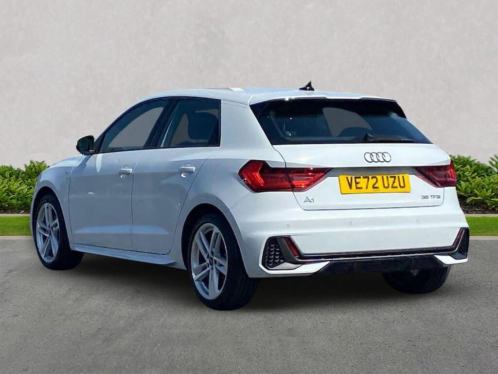 Audi A1 1.5 Tfsi 35 S Line Sportback S Tronic E White #2