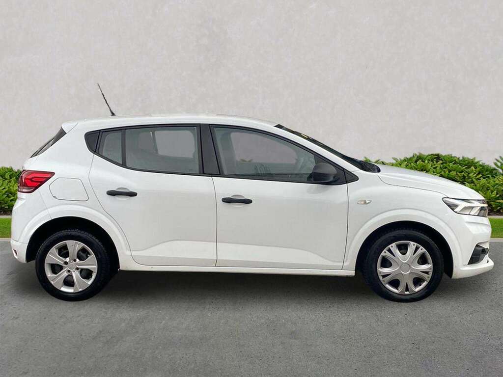 Dacia Sandero 1.0 Tce Essential DG72GYP White #3