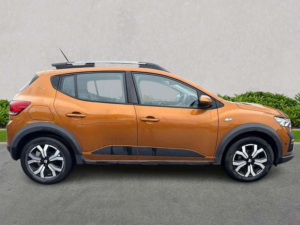 Dacia Sandero Stepway 1.0 Tce Prestige MT22HRA Orange #3