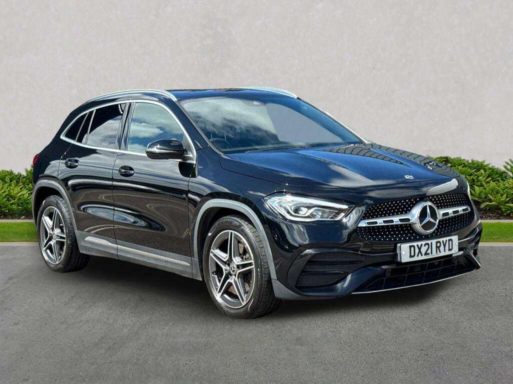 Mercedes-Benz GLA Class Gla 220D 4Matic Amg Line Black