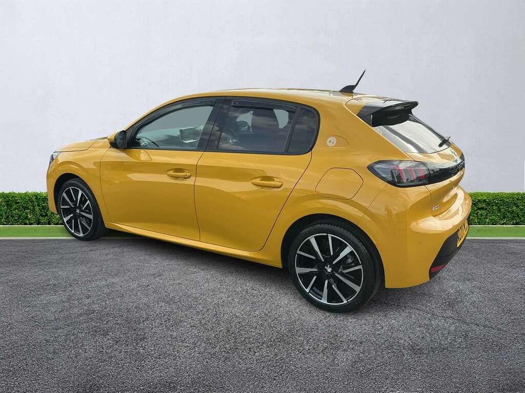 Peugeot 208 1.2 Puretech 100 Allure ND20WLZ Yellow #2