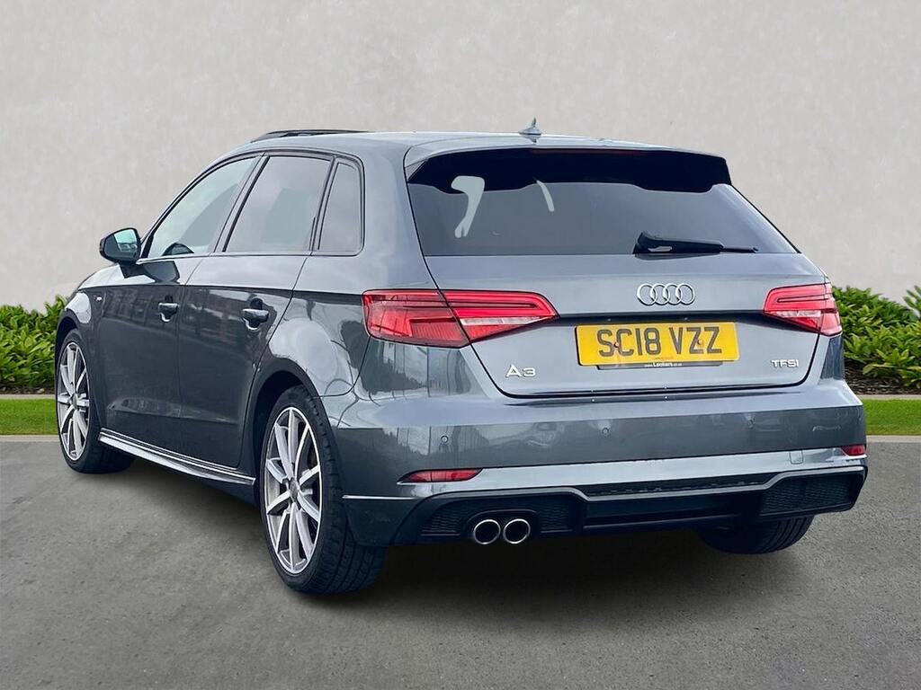 Audi A3 1.5 Tfsi Cod Black Edition Sportback Ma SC18VZZ Grey #2