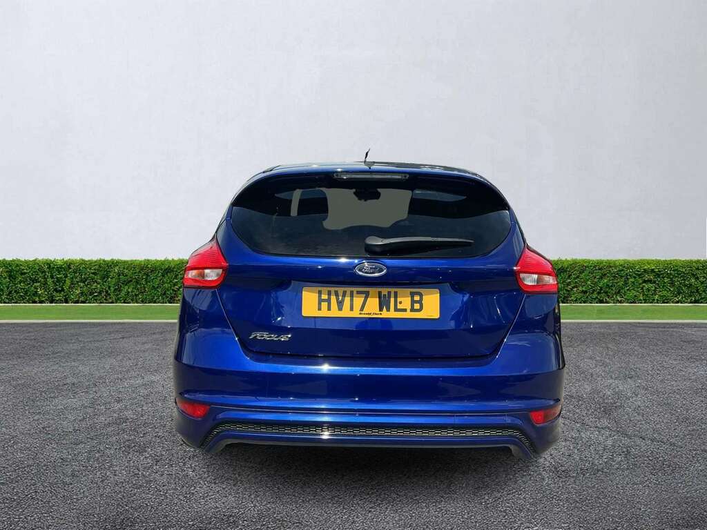 Ford Focus 1.5 Tdci 120 St-line Blue #4