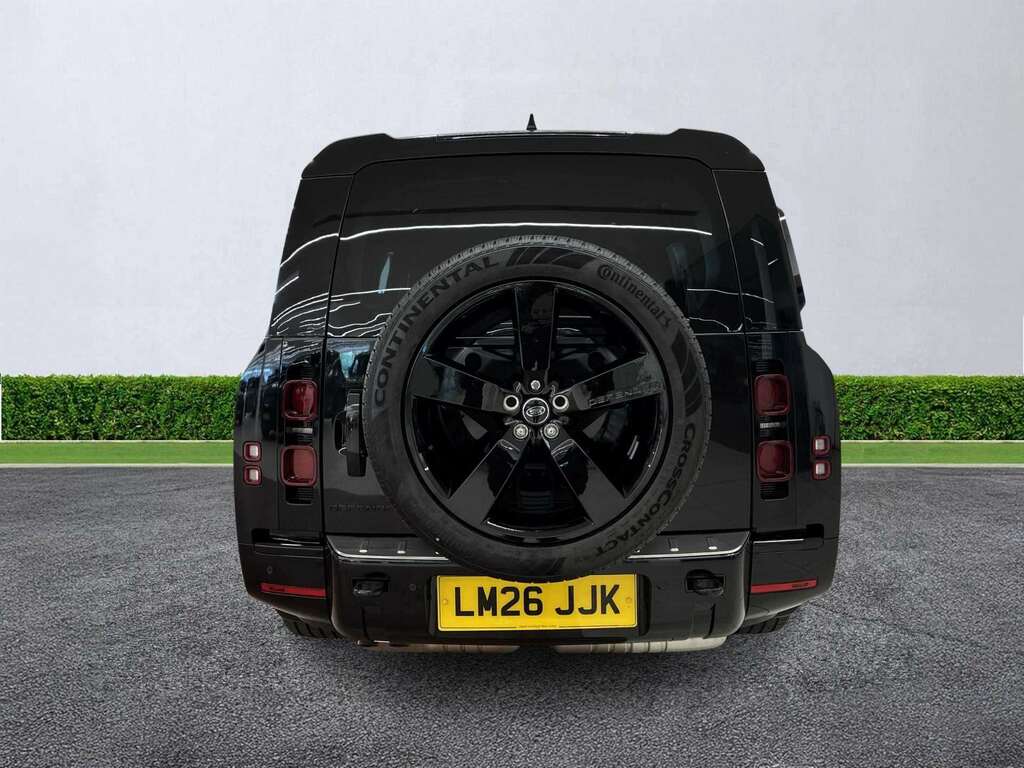Land Rover Defender 130 3.0 D350 X-dynamic Hse 130 Black #6