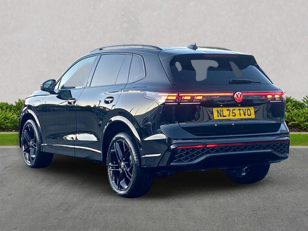 Volkswagen Tiguan 1.5 Tsi Ehybrid 19.7Kwh R-line Suv Plug NL75TVO Black #2