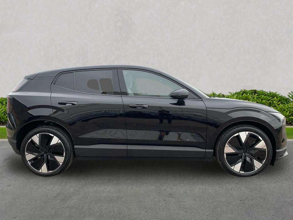 Volvo EX30 315Kw Twin Motor Performance Ultra 69Kwh AV75LNC Black #3