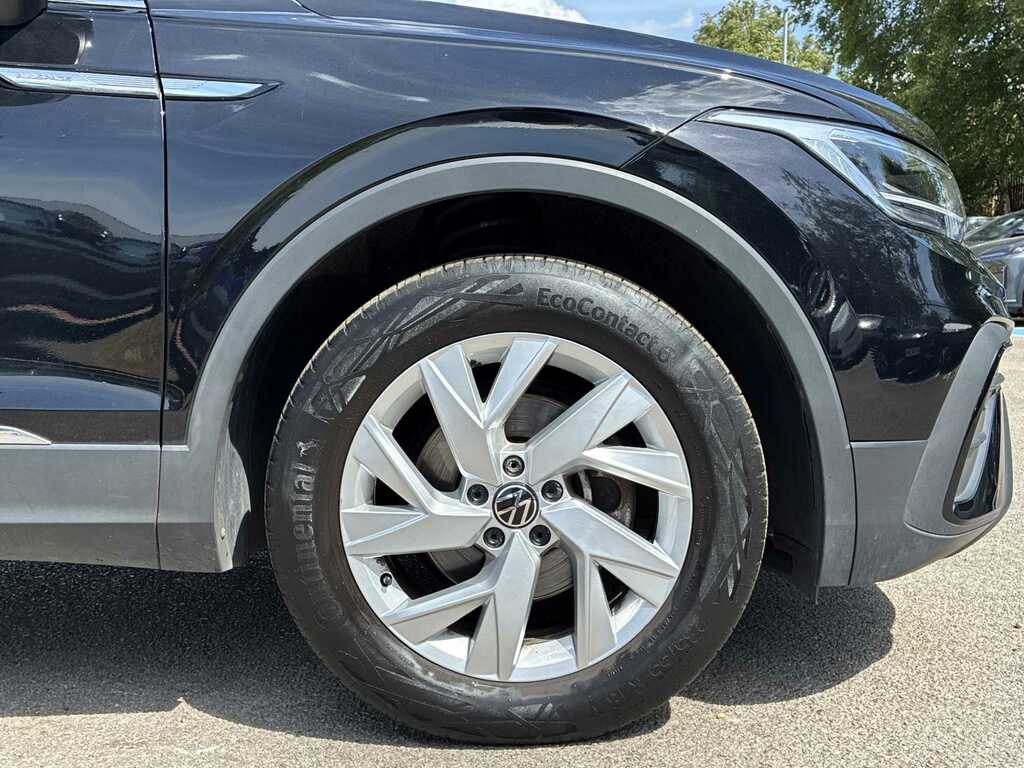 Volkswagen Tiguan Allspace 1.5 Tsi Life Black #6