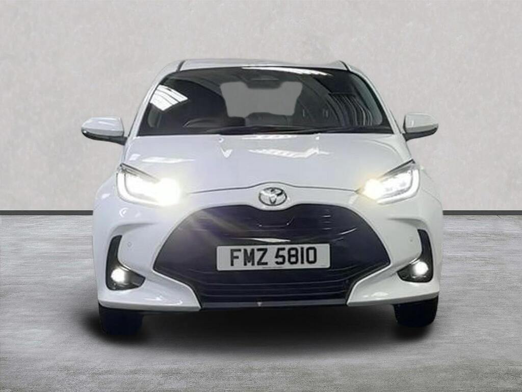 Toyota Yaris 1.5 Vvt-h Design Hatchback Hybrid E-cvt FMZ5810 White #5