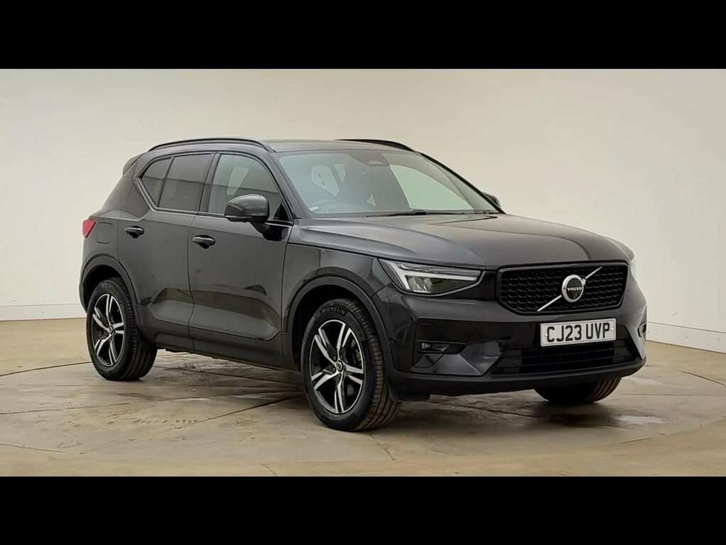 Volvo XC40 2.0 B3p Plus Dark Black