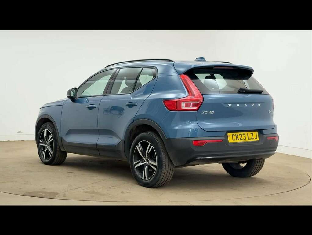 Volvo XC40 2.0 B4p Plus Dark Awd CK23LZJ Blue #2