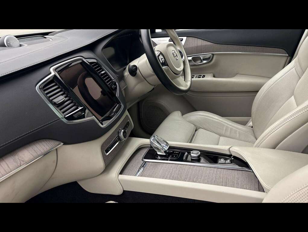 Volvo XC90 2.0 B5p Ultimate Dark Awd Geartronic Gold #3