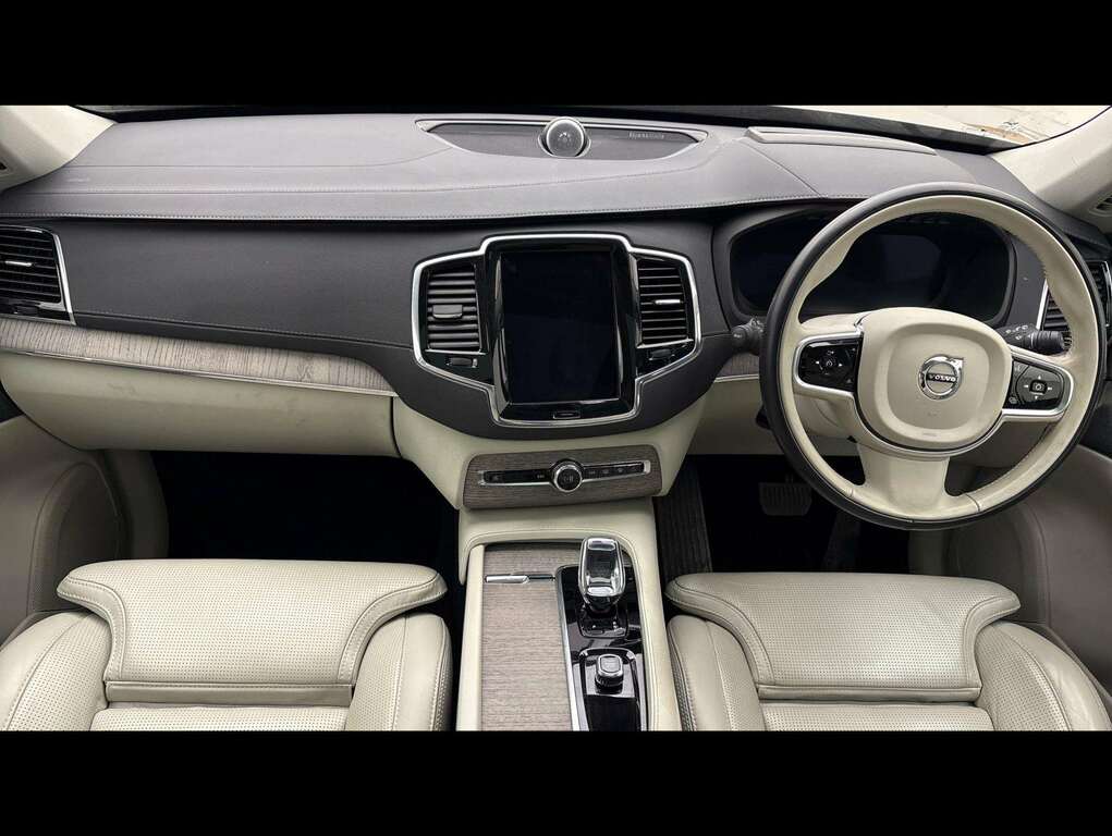 Volvo XC90 2.0 B5p Ultimate Dark Awd Geartronic Gold #4