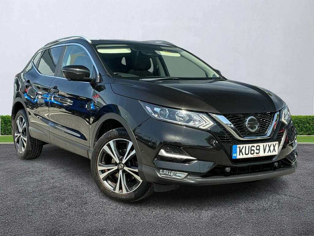 Nissan Qashqai 1.5 Dci 115 N-connecta Dct Black