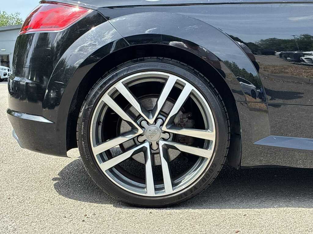Audi TT 2.0T Fsi Quattro S Line S Tronic AD16HBF Black #6
