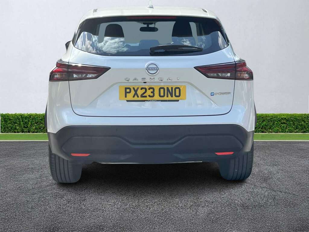 Nissan Qashqai 1.5 E-power Acenta Premium PX23ONO White #4