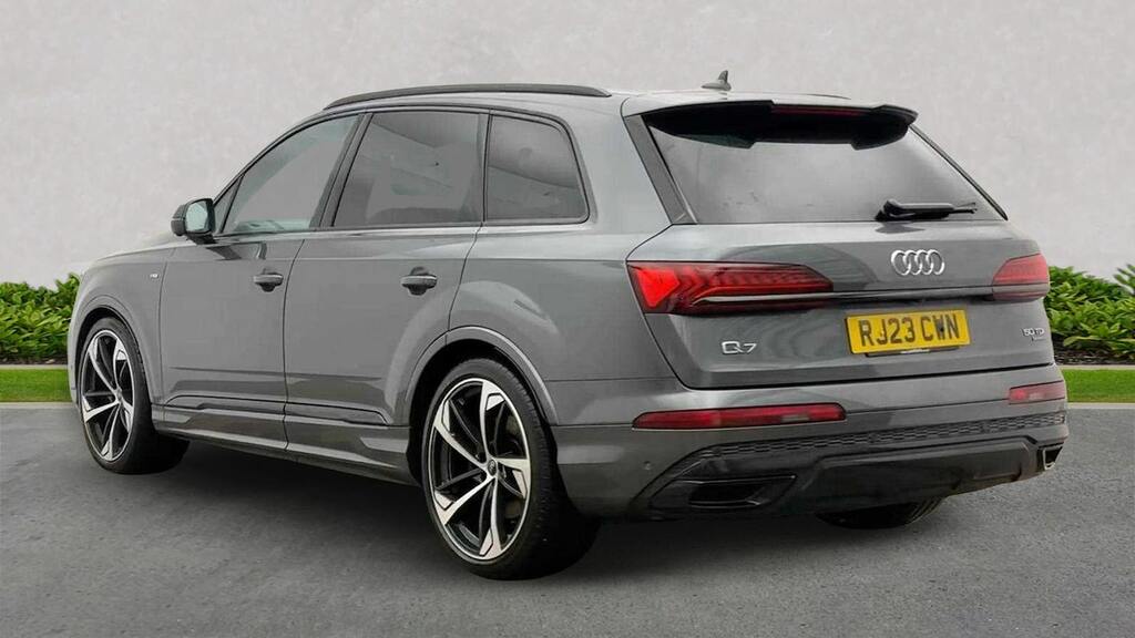 Audi Q7 50 Tdi Quattro Black Edition Tiptronic Cs RJ23CWN Grey #3