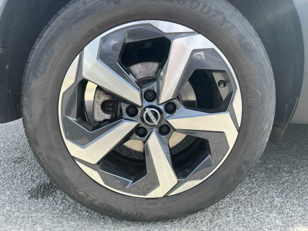 Nissan Qashqai 1.5 E-power N-connecta NG72YDU White #6