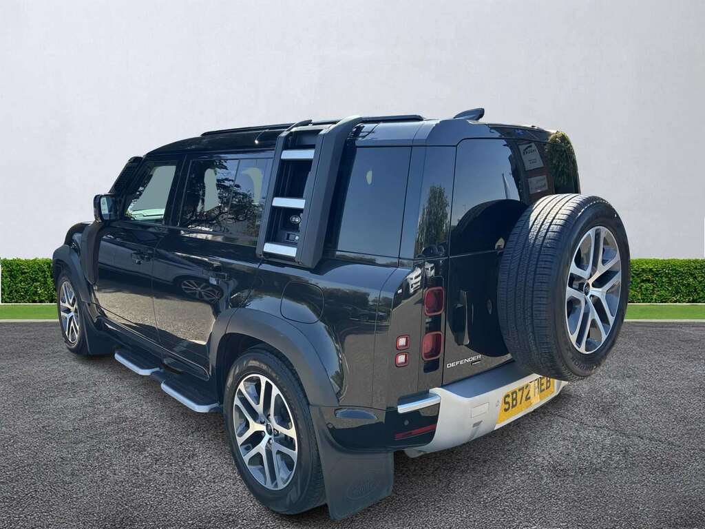 Land Rover Defender 110 2.0 P400e Xs Edition 110 SB72HEB Black #2